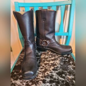 Durango Womens size 7.5 Black Leather Square Toe Boots